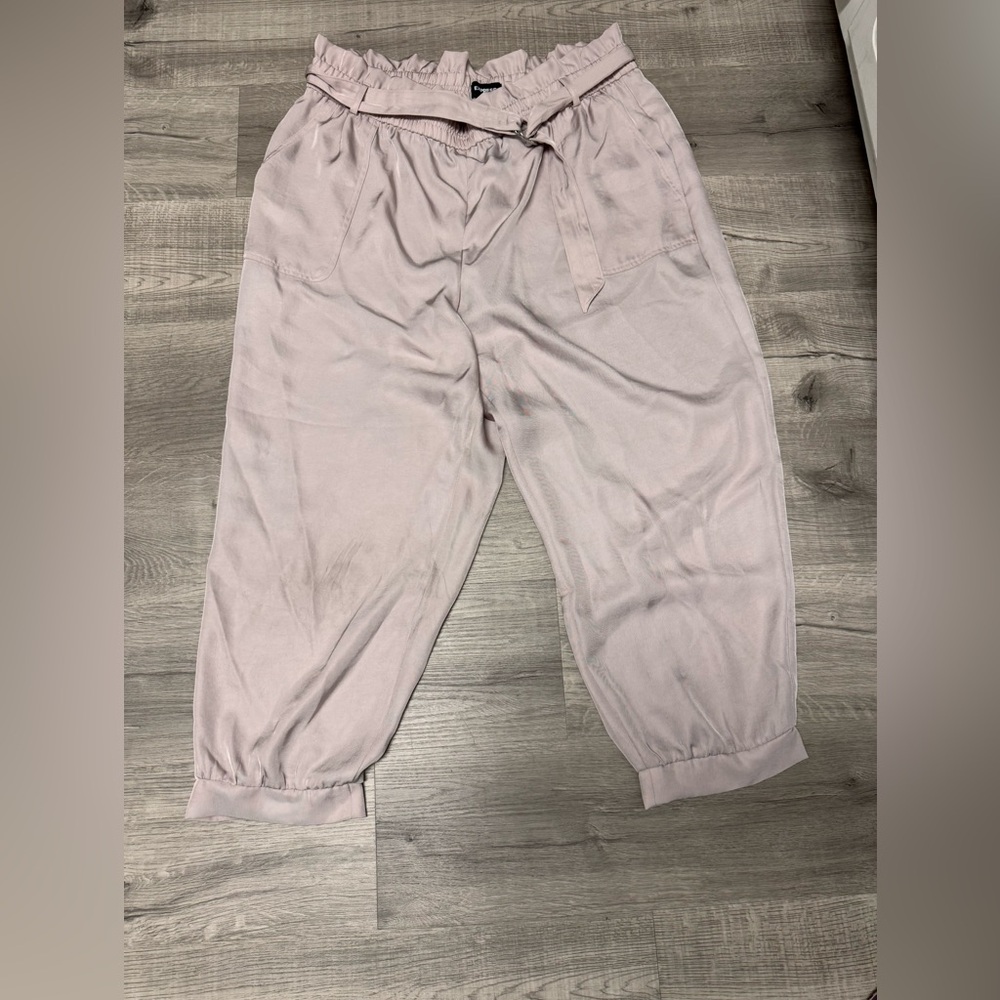 Express Super High Rise Pink Ankle Belted Pants